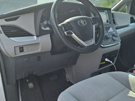 Toyota Sienna 2015 года за 13 300 000 тг. в Алматы – фото 10