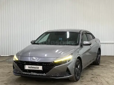 Hyundai Elantra 2021 года за 6 368 250 тг. в Астана