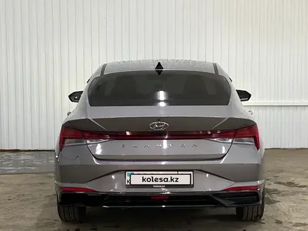 Hyundai Elantra 2021 года за 6 368 250 тг. в Астана – фото 4