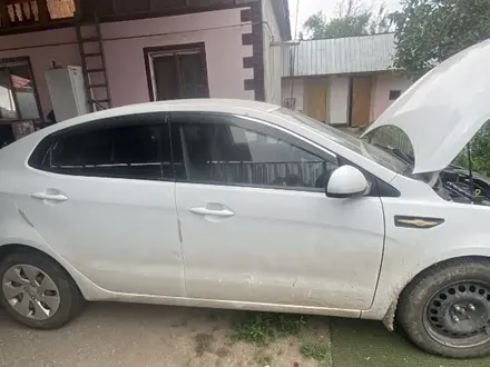 Kia Rio 2014 года за 3 000 000 тг. в Алматы – фото 2