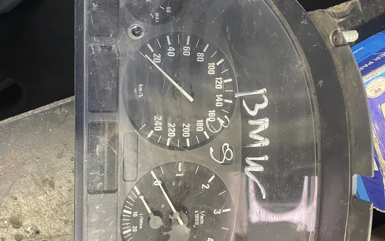 Щиток приборов BMW E39 за 25 000 тг. в Караганда