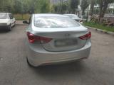 Hyundai Avante 2011 годаүшін5 500 000 тг. в Караганда – фото 4