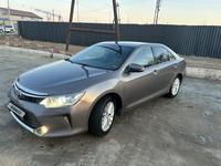 Toyota Camry 2014 года за 11 400 000 тг. в Атырау