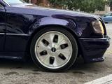 Mercedes-Benz E 430 1990 года за 8 800 000 тг. в Алматы – фото 4