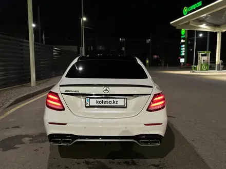 Mercedes-Benz E 200 2016 годаүшін17 000 000 тг. в Алматы