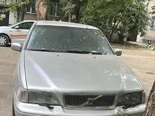 Volvo S70, 2000