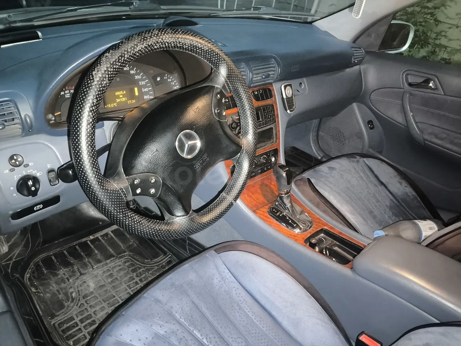 Mercedes-Benz C-Class, 2001