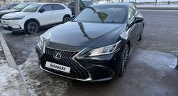 Lexus ES 250 2022 года за 18 500 000 тг. в Астана