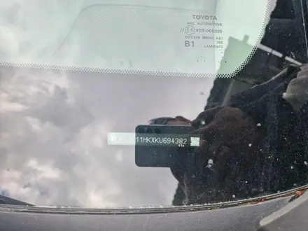 Toyota Camry 2019 года за 8 900 000 тг. в Уральск – фото 16