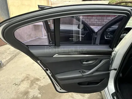 BMW 528 2011 года за 9 000 000 тг. в Алматы – фото 11