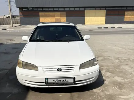 Toyota Camry 1999 года за 3 200 000 тг. в Тараз