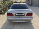 Mercedes-Benz E 320 2000 годаүшін4 100 000 тг. в Жанаозен – фото 3