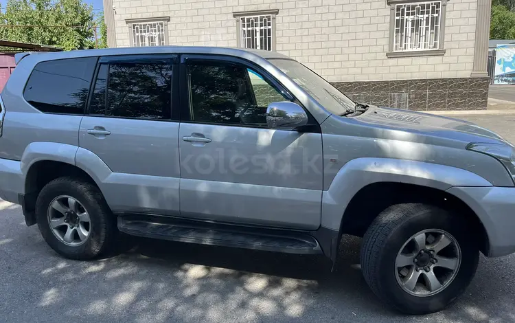 Toyota Land Cruiser Prado 2006 года за 9 800 000 тг. в Шымкент