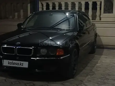 BMW 728 1998 года за 3 650 000 тг. в Актау