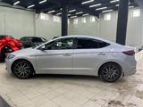 Hyundai Elantra 2018 годаfor7 000 000 тг. в Астана – фото 4