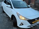 Hyundai Accent 2021 годаүшін8 150 000 тг. в Алматы – фото 4