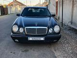 Mercedes-Benz E 280 1996 года за 2 700 000 тг. в Тараз – фото 2