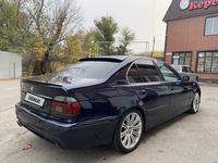 BMW 540 1998 года за 3 900 000 тг. в Алматы