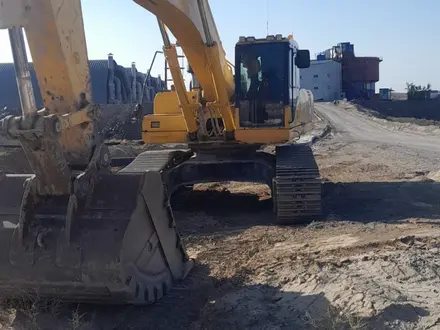 Услуги экскаватора Cat 349 , ковш 3.2 куба . Самосвалы . По Казахстану . 2020 года в Караганда