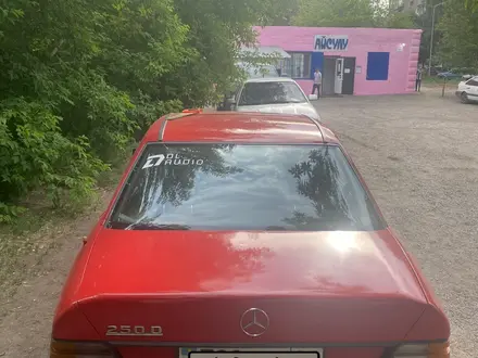 Mercedes-Benz E 250 1988 года за 1 000 000 тг. в Караганда – фото 2