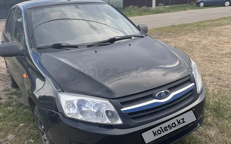 ВАЗ (Lada) Granta 2190 2013 годаүшін1 200 000 тг. в Уральск