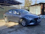 Hyundai Accent 2021 года за 7 290 000 тг. в Алматы – фото 3