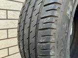 Одиночка Michelin можно сказать без пробега износа нет вообще за 10 000 тг. в Алматы