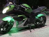  Kawasaki Ninja 400 2015 года за 2 300 000 тг. в Усть-Каменогорск