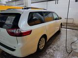 Toyota Sienna 2016 года за 10 000 000 тг. в Уральск – фото 4