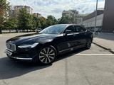 Volvo S90 2022 года за 18 000 000 тг. в Алматы – фото 2