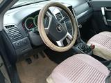 Chevrolet Captiva 2008 года за 4 000 000 тг. в Петропавловск – фото 2