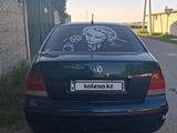 Volkswagen Bora 1999 года за 1 200 000 тг. в Тараз – фото 2