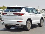 Mitsubishi Outlander 2023 года за 11 186 128 тг. в Алматы – фото 4