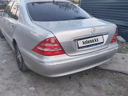 Mercedes-Benz S 320 2000 года за 4 000 000 тг. в Астана – фото 5