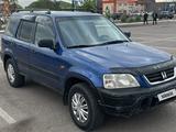 Honda CR-V 1998 годаfor2 100 000 тг. в Караганда