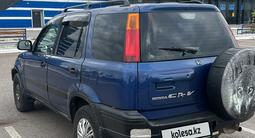 Honda CR-V 1998 годаfor2 100 000 тг. в Караганда – фото 3