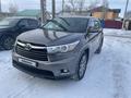 Toyota Highlander 2014 года за 15 700 000 тг. в Актобе