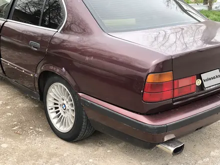 BMW 520 1992 года за 1 100 000 тг. в Шымкент – фото 13