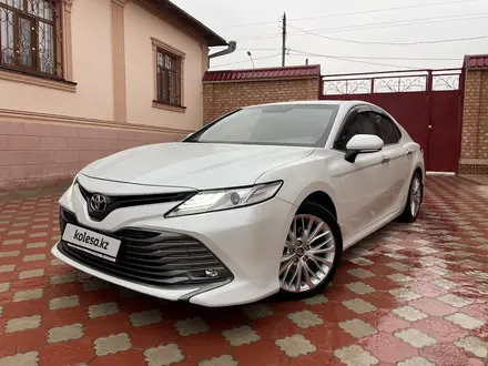 Toyota Camry 2018 года за 13 000 000 тг. в Туркестан – фото 2