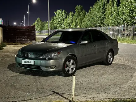 Toyota Camry 2005 года за 5 000 000 тг. в Актобе