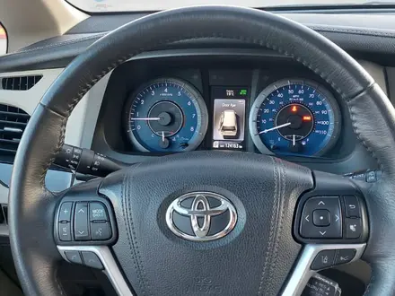 Toyota Sienna 2018 года за 13 200 000 тг. в Уральск – фото 7