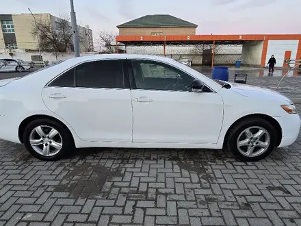 Toyota Camry 2007 года за 5 000 000 тг. в Актау – фото 2