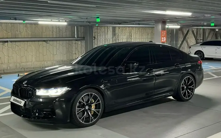 BMW M5 2022 годаүшін53 500 000 тг. в Алматы