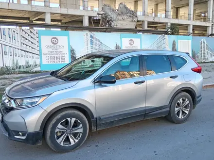 Honda CR-V 2019 года за 13 500 000 тг. в Астана – фото 2
