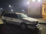 Toyota Avensis 1998 годаүшін2 550 000 тг. в Тараз