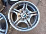 Оригинальные разноширокие легкосплавные диски 68 стиль R17 на БМВ 3 за 280 000 тг. в Астана – фото 2