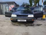 Volkswagen Golf 1992 годаүшін1 200 000 тг. в Шымкент