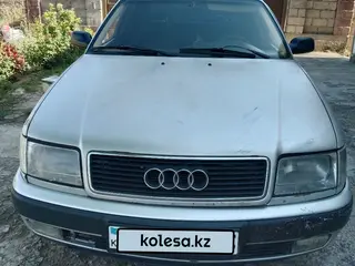 Audi 100