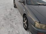 Nissan Bluebird 1997 года за 750 000 тг. в Аулиеколь – фото 2