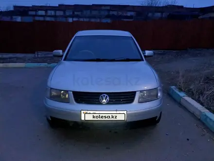 Volkswagen Passat 1998 года за 2 100 000 тг. в Усть-Каменогорск – фото 2